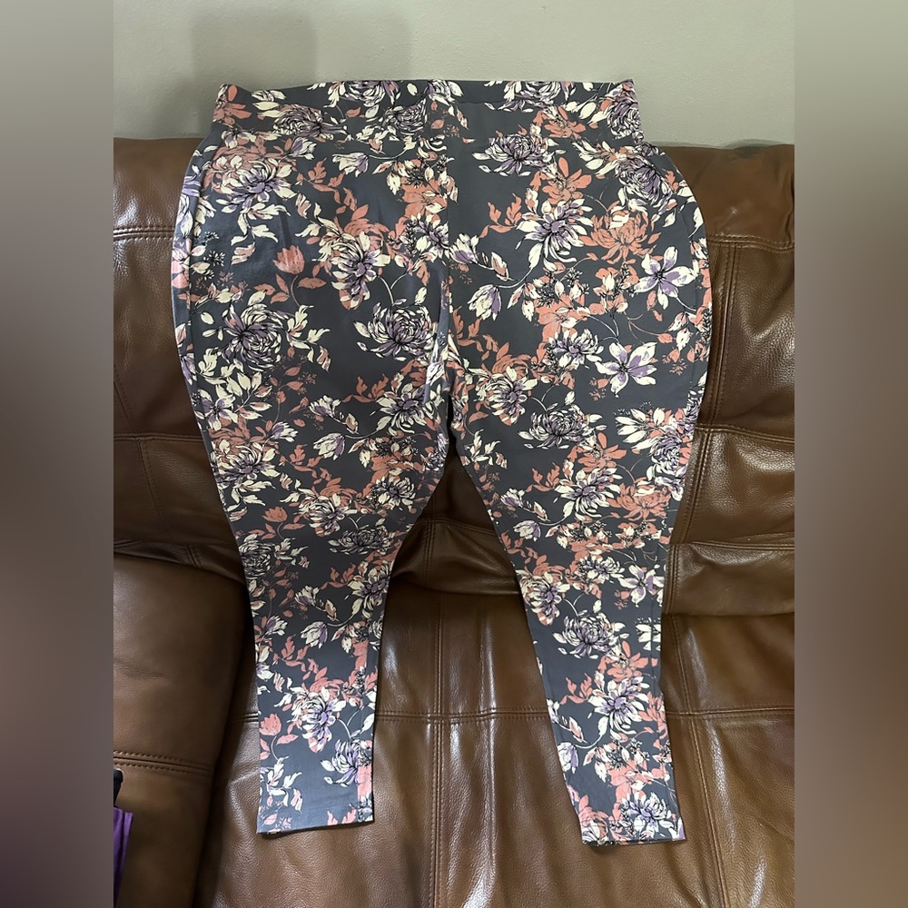 Torrid Floral Leggings